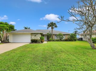 3719 SE 21st Pl, Cape Coral, FL 33904