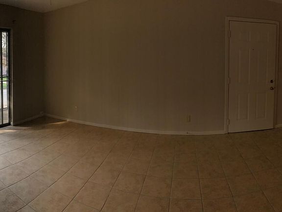 5th image of 213 E Upas Ave APT 4
