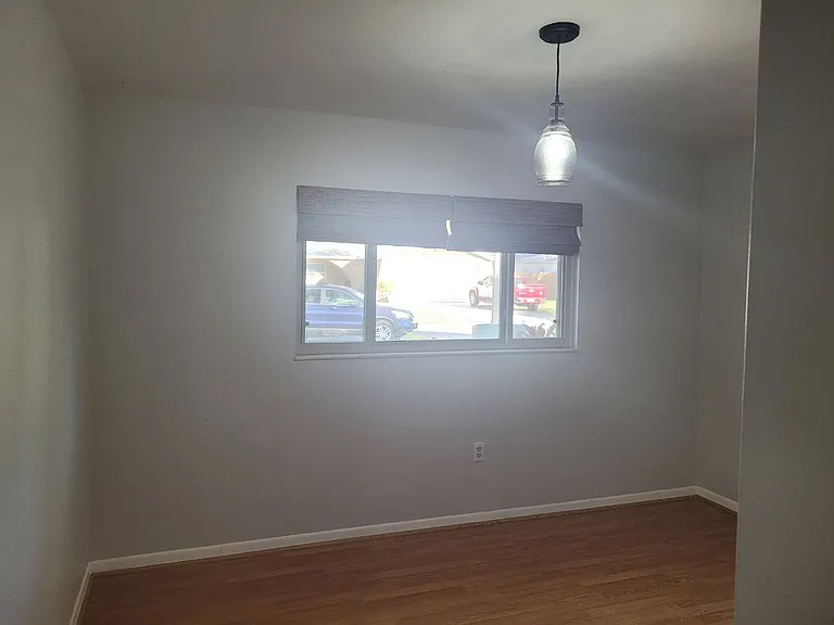 8240 Jennifer Ln — Photo 7