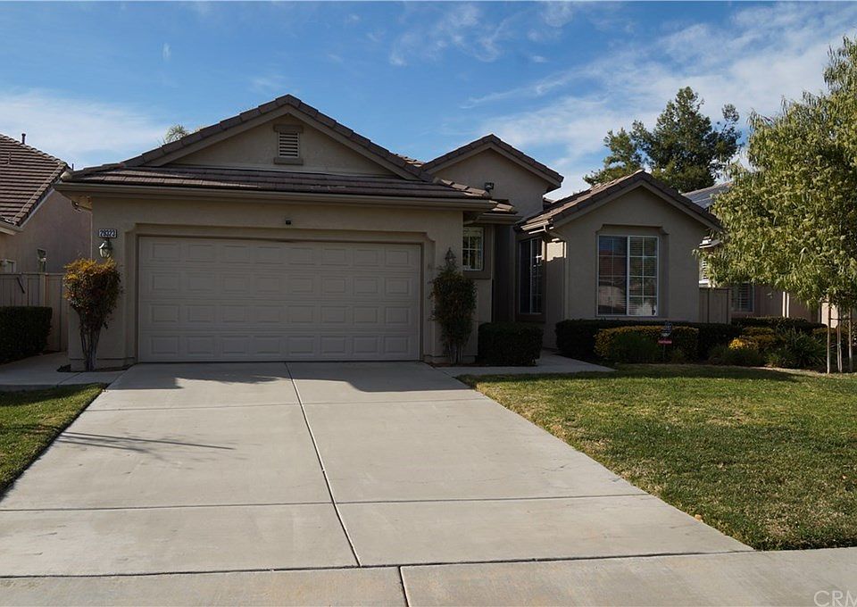 1st image of 29323 Hidden Lake Dr