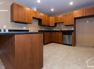 31 Linden St, Brookline, MA 02445