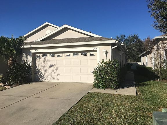 3rd image of 1239 Ambridge Dr