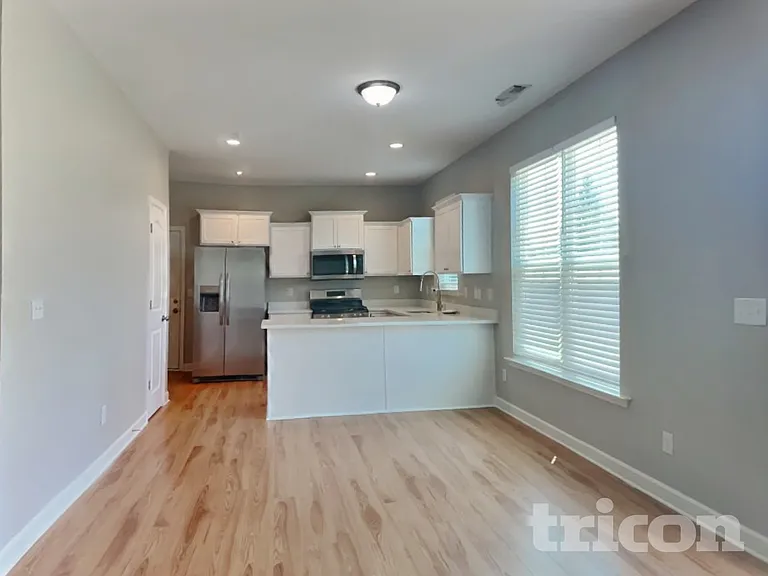 120 Shore Pine Dr — Photo 6