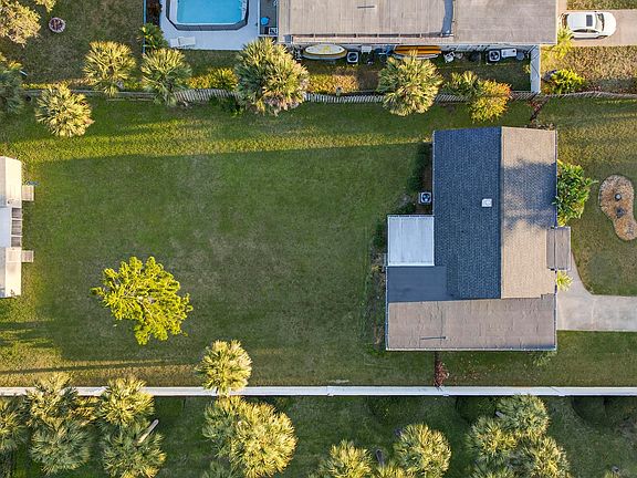 2nd image of 65 Coquina Dr
