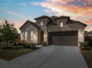 416 Bartlett St, Webster, TX 77598