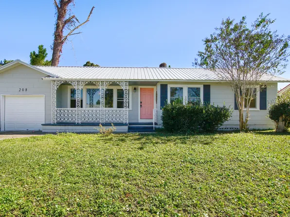 208 N Macarthur Ave, Panama City, FL 32401