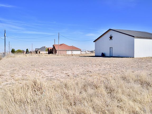 5th image of 372 Betty Lou Dr