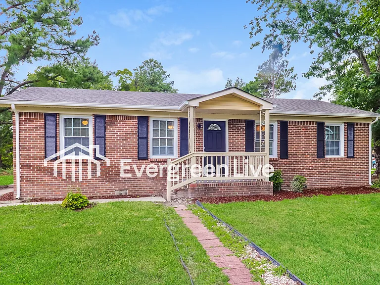 2436 Strawberry Ln — Photo 2