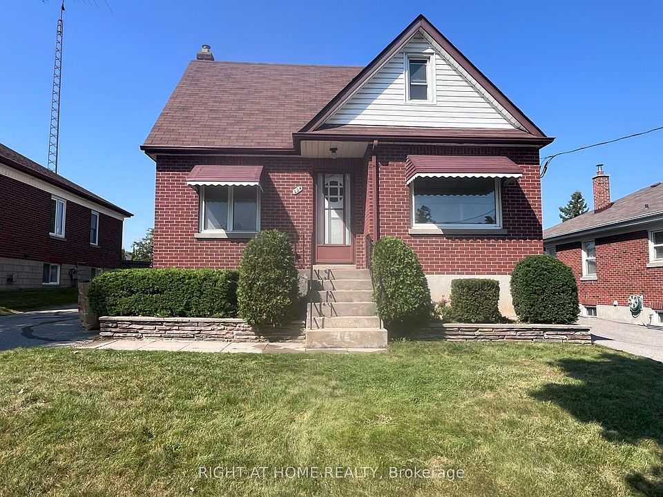 1st image of 224 College Ave