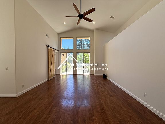 5th image of 139 Biscayne Way