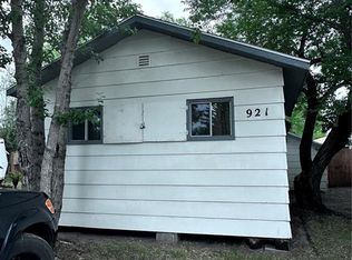 921 Joseph Cres, Cochin, SK S0M0L0