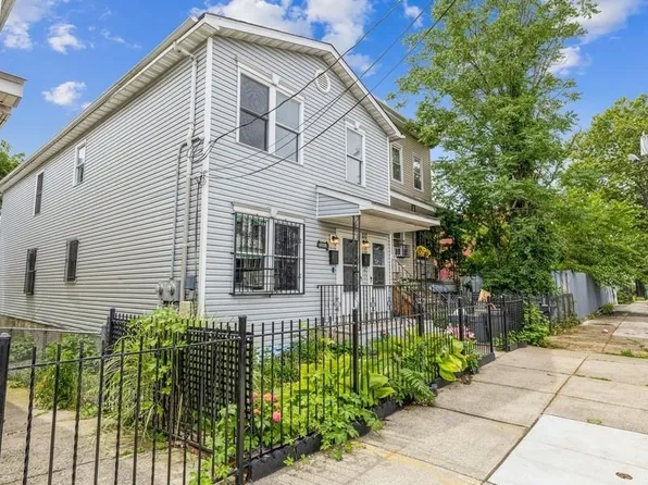 260 Randolph Avenue image 20 of 33