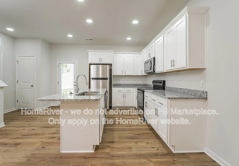 3350 Cardinal St — Photo 5