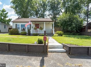 1 Radial Ct, Middle River, MD 21220