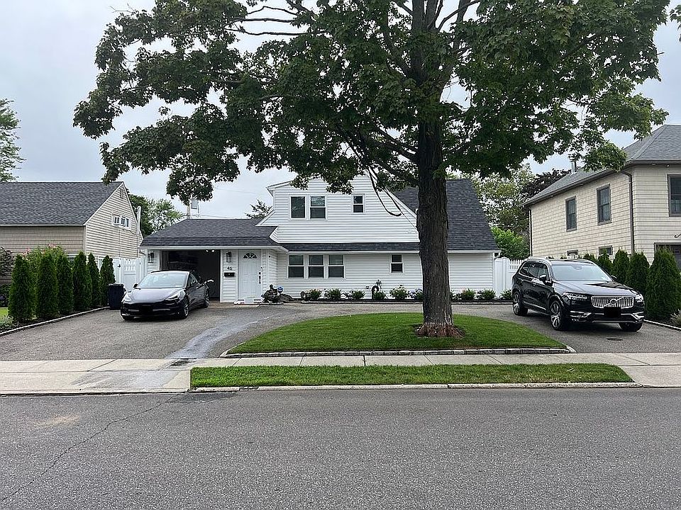 2nd image of 46 Middle Ln