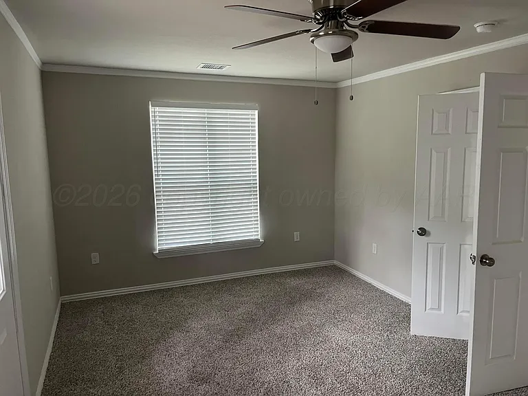 3101 S Van Buren St — Photo 17