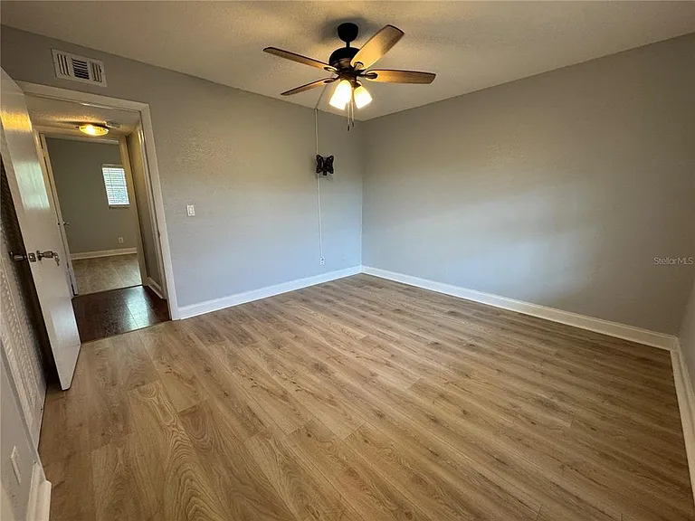 120 S Church Ave #211 — Photo 25