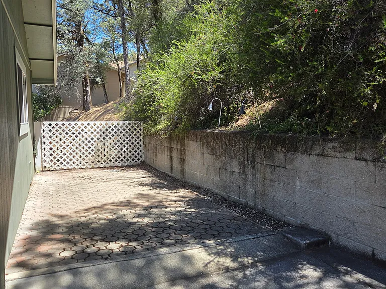 17679 Chaparral Dr — Photo 28