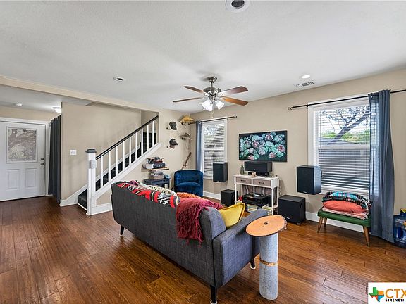 5th image of 1316 Roadrunner Ln