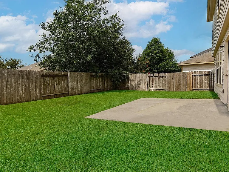 9960 Hyacinth Way — Photo 20