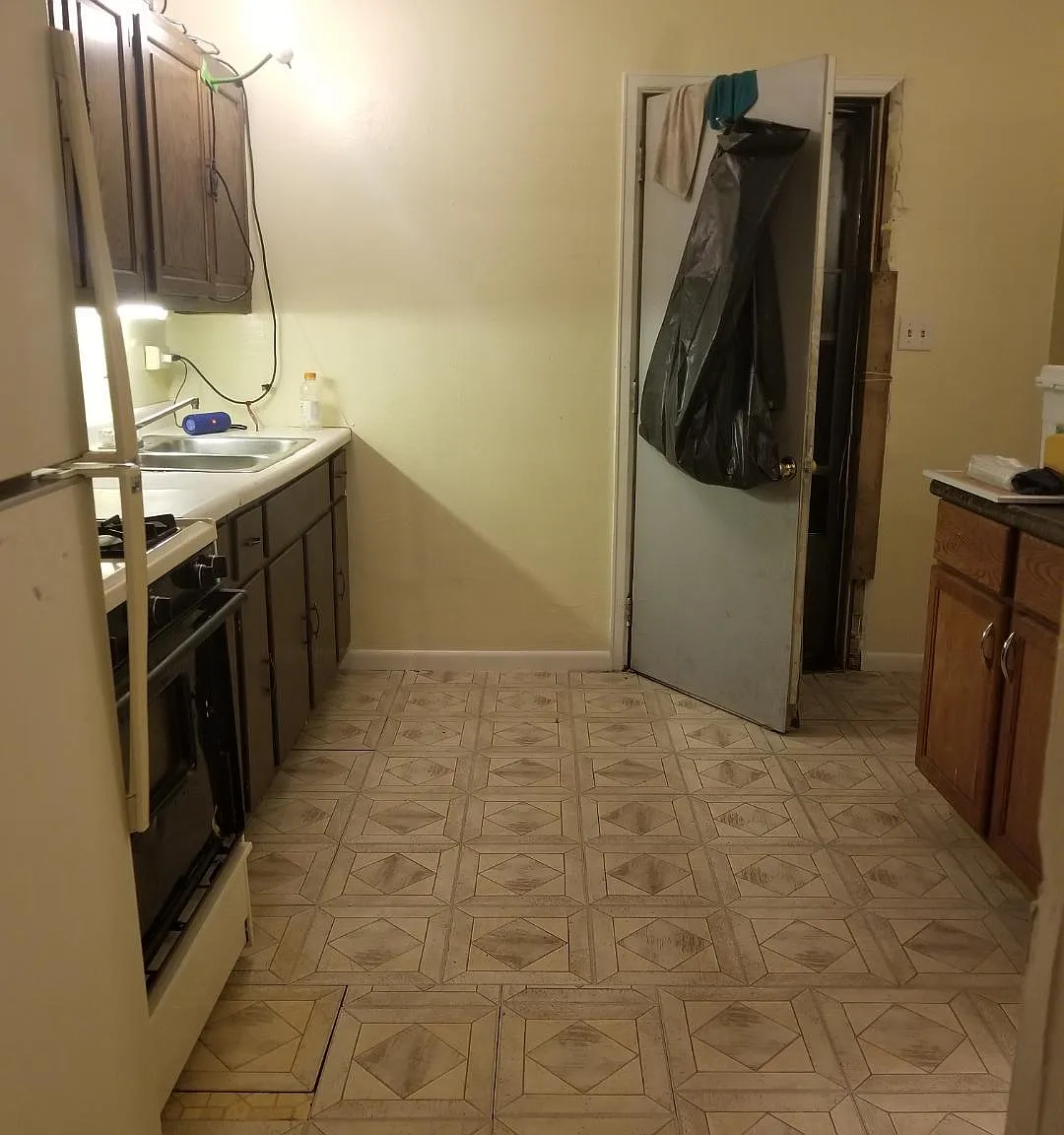 226 Leland Ave - 226 — Photo 2