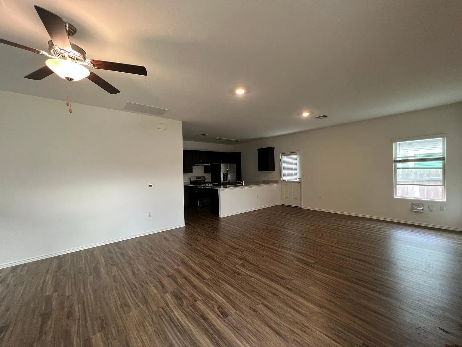 7208 Spirit Hill Rd — Photo 2