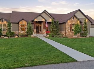 5420 N Estates Ln, Oakley, UT 84055