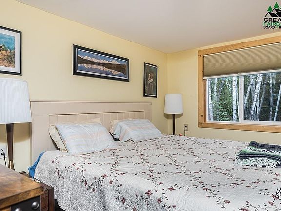 5th image of 404 Little Chena Dr
