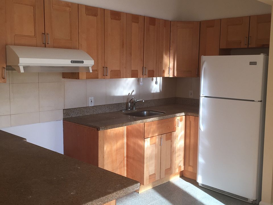 2nd image of 8916 175th St APT 4I