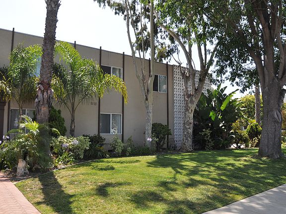 2nd image of 718 Amapola Ave APT 11