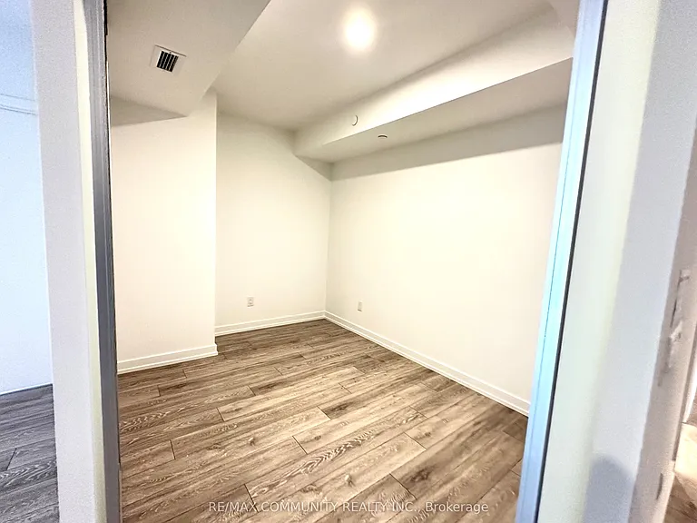 1100 Sheppard Ave W #705 — Photo 7