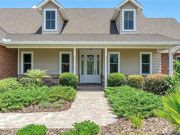 4th image of 32547 Wesley Way