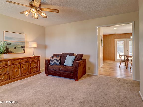 3rd image of 2035 Martha Dr