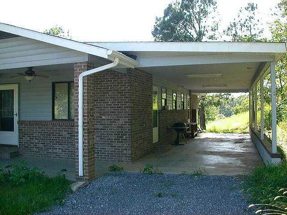 2nd image of 1030 Circle Dr