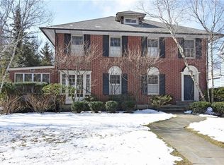 435 Highbrook Ave, Pelham, NY 10803