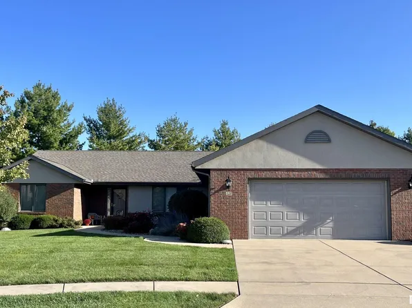 123 Barrington Pl, Morton, IL 61550