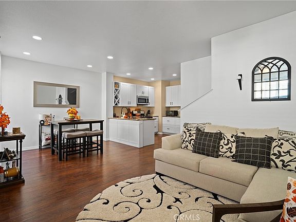 3rd image of 41880 Davenport Way Unit C