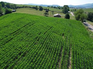 1 Comers Rock Rd, Elk Creek, VA 24326