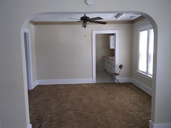 3rd image of 900 Wilcox St APT 1