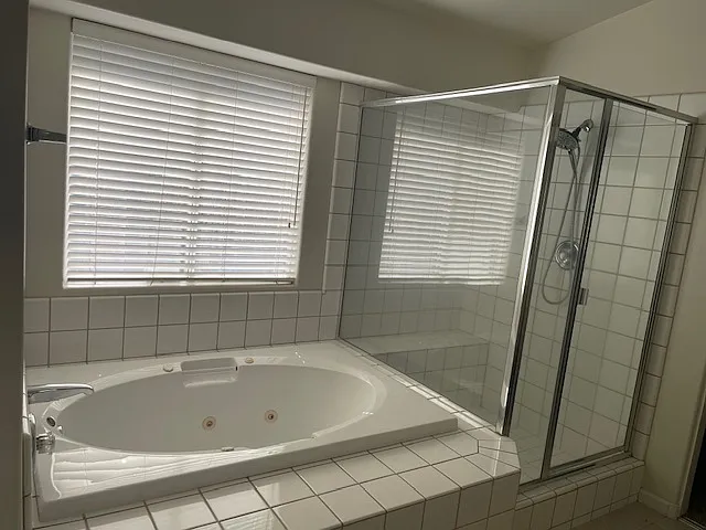 10104 Brookline Woods Dr — Photo 11