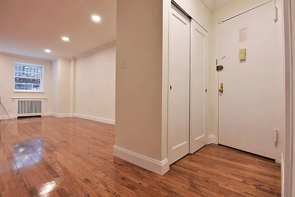 Rented by Balass Ralph, LREB | media 29