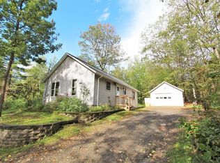 258 Bog Rd, Vassalboro, ME 04989