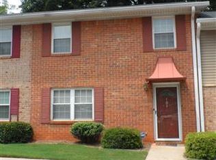 101 Northdale Ct, Lawrenceville, GA 30046