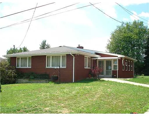 107 Delafayette St photo 1