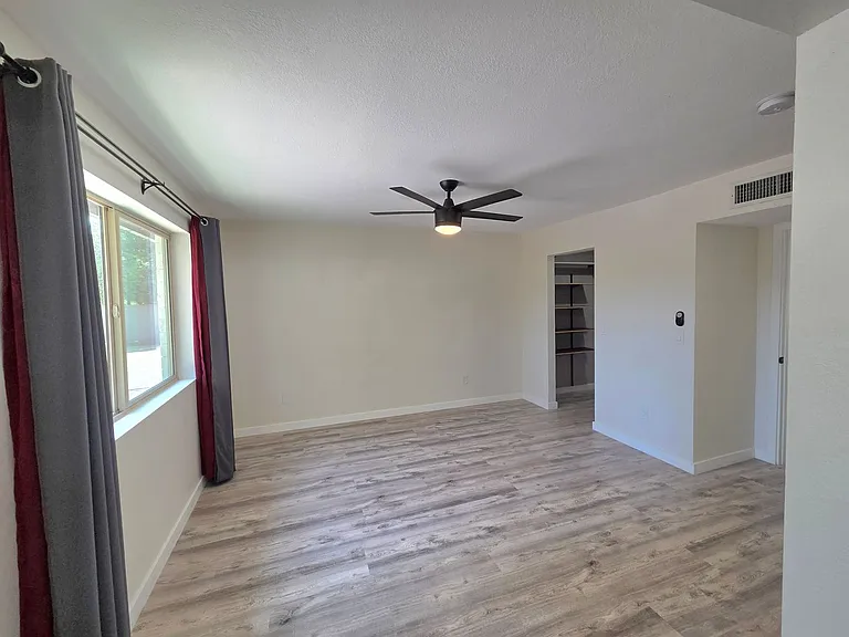 5835 E Acoma Dr — Photo 26