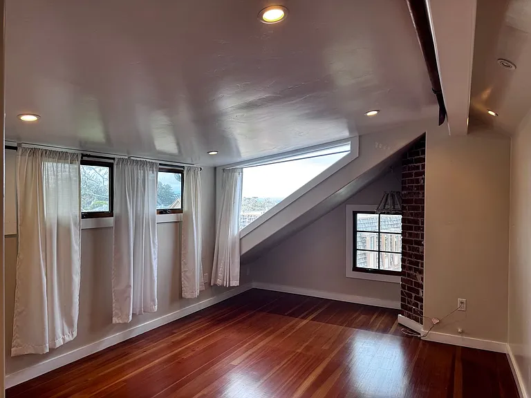 322 Lighthouse Ave #A — Photo 42