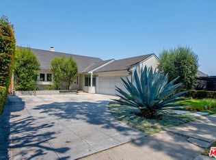 9353 Duxbury Rd, Los Angeles, CA 90034