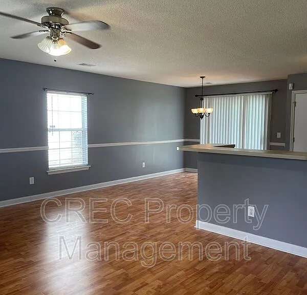 204 Two Pond Loop — Photo 3