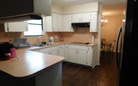 4th image of 192 NW Belvin Way