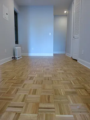 Rented by City & Suburban | media 21